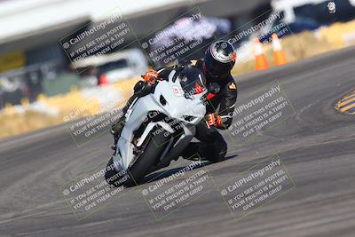 media/Jan-14-2024-SoCal Trackdays (Sun) [[2e55ec21a6]]/Turn 16 Set 2 (1125am)/